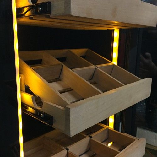 Claies « Smart Racks » pour caves à cigares 